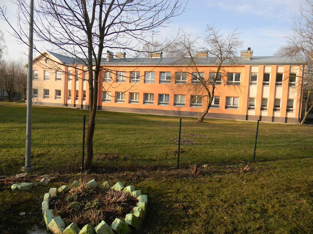 Spordi Apartment Нарва Екстериор снимка