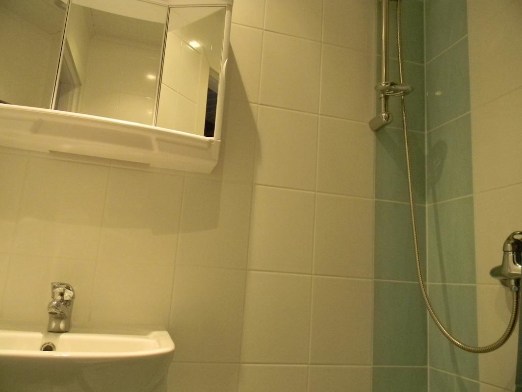 Spordi Apartment Нарва Екстериор снимка